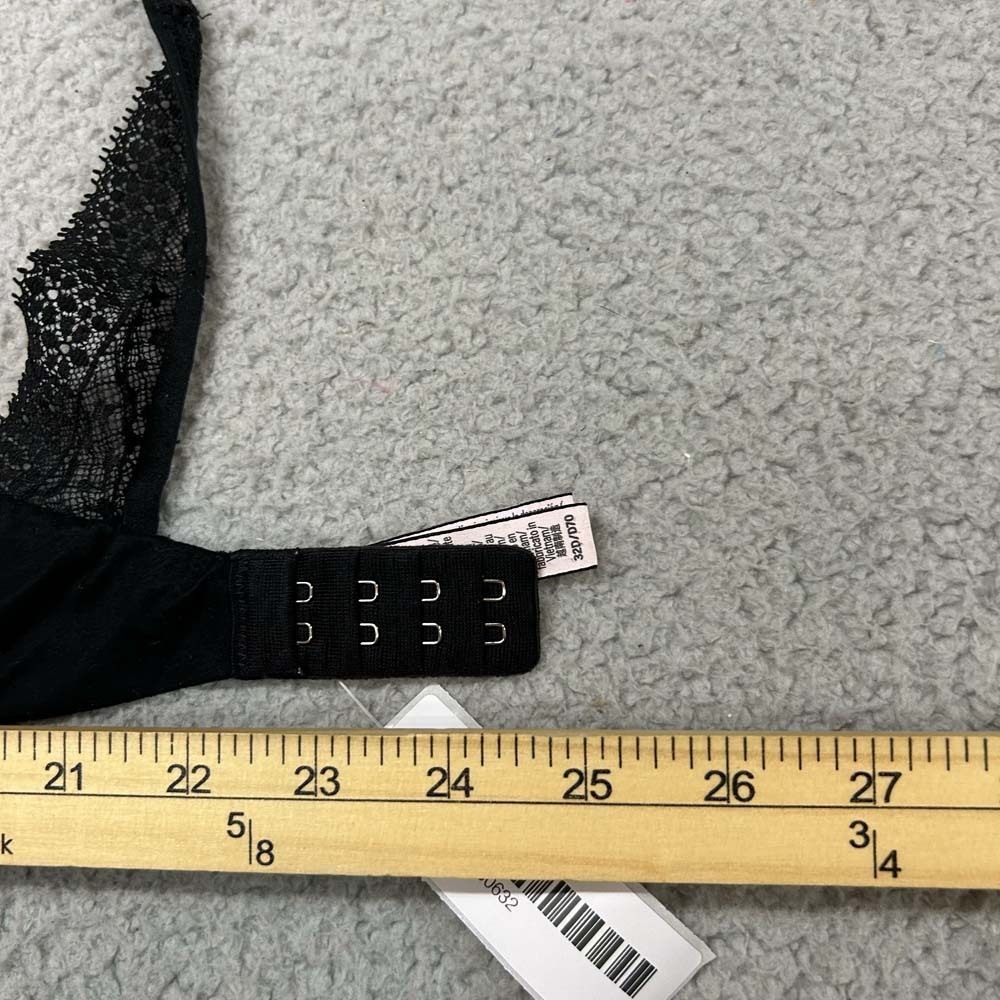 Victoria's Secret Bra 32D Incredible Perfect Shape Push Up Underwire Black